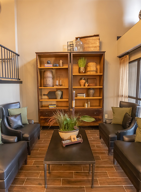 Elegant & Cozy Lobby Area